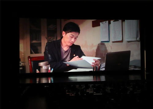 取材商丘,电影 驻村第一书记 首映式在郑州举行